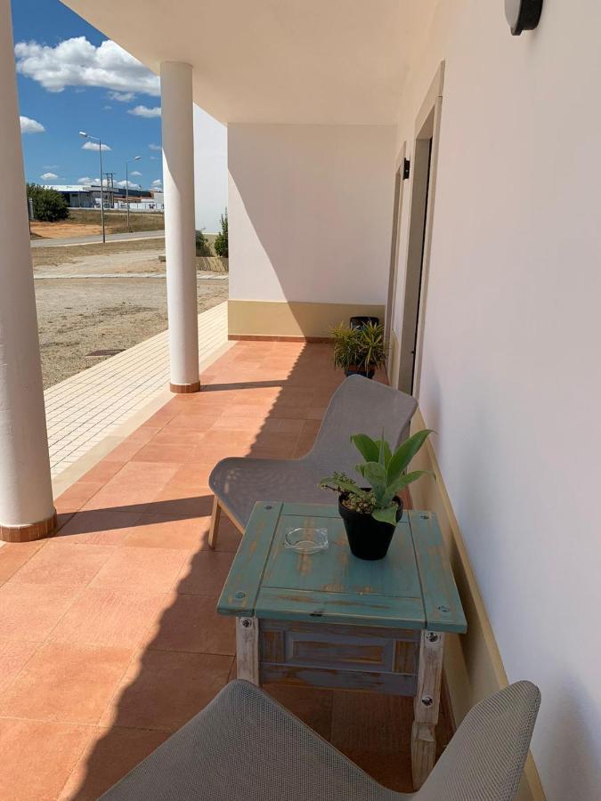 Casa Mineira Guest House Ferreiras Eksteriør bilde